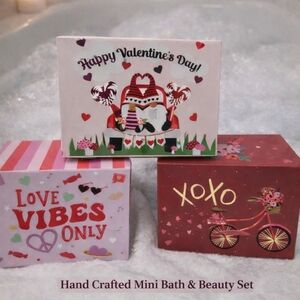 Hand Crafted Mini Bath Gift 5 Set